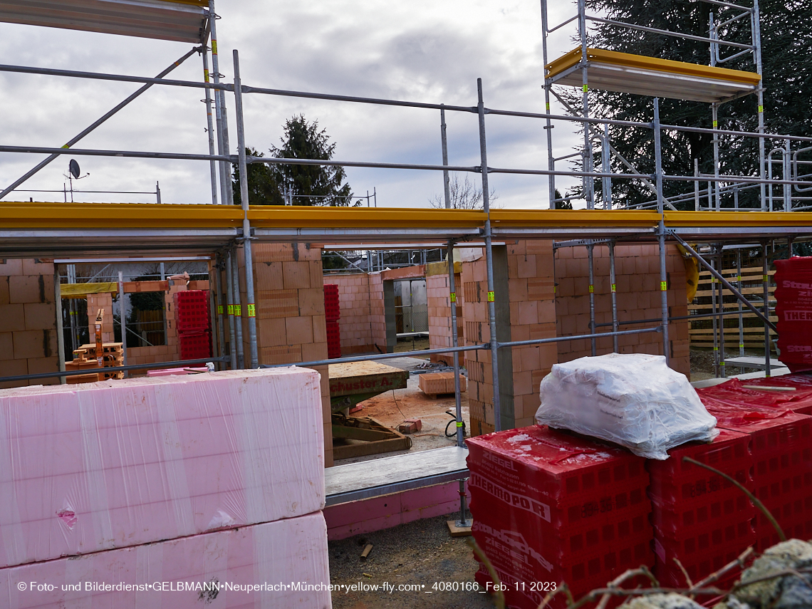 11.02.2023 - Baustelle Niederalmstraße 16 in Neuperlach